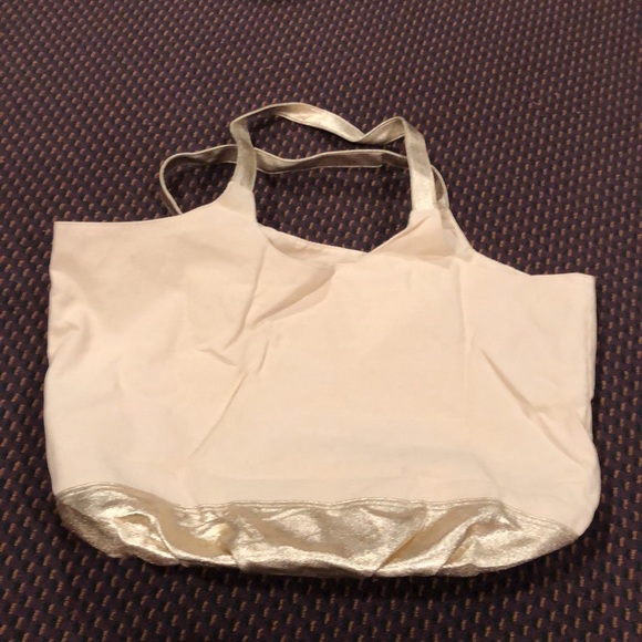 Victoria Secrets summer love canvas tote - Picture 8 of 9